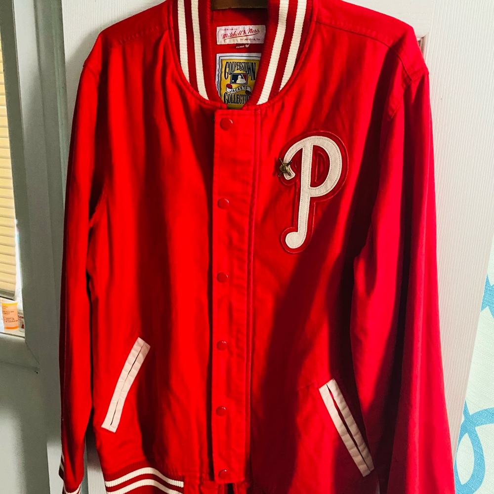 Mitchell  & Ness Jacket Size Large Phillies MLB Jacket